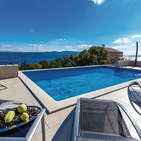 Villablu2 Doppelhaushaelfte Fantastic Seaview, Pool Holiday home *