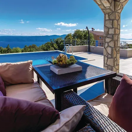Villablu2 Doppelhaushaelfte Fantastic Seaview, Pool Zagorje