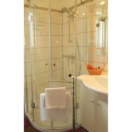 Villablu2 Doppelhaushaelfte Fantastic Seaview, Pool Zagorje